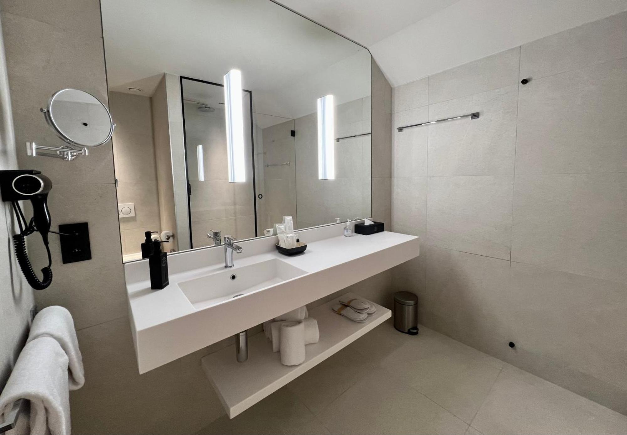 Opo Hotel Брюссель Екстер'єр фото